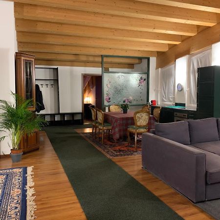 White House Apartment Aosta Exterior photo